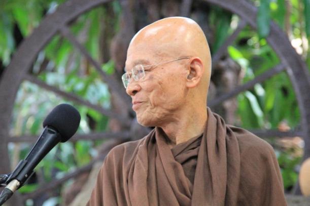 404168_151379605004368_678054118_n