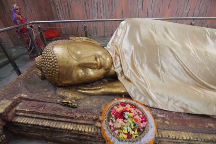 IMG_1347_Sleeping-Buddha-in-Kushinigar